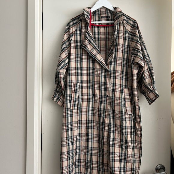 Nasty Gal Plaid Trench Coat - Picture 5 of 11